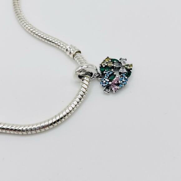 Floral Rhinestones Pendant Heart Charm - Picture 3 of 4